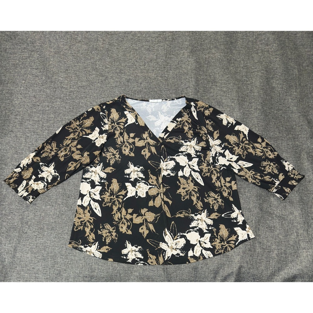 Beacon Apparel Women's 2X‎ Blouse Black Floral V-Neck 3/4 Sleeve Top